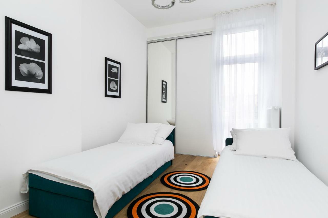 Old Town Cristal Apartment By Otium Krakow Ngoại thất bức ảnh