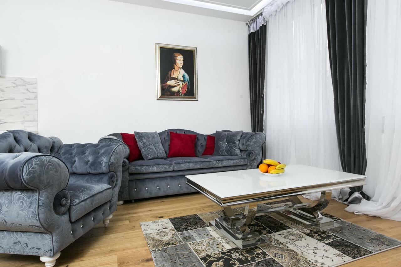 Old Town Cristal Apartment By Otium Krakow Ngoại thất bức ảnh